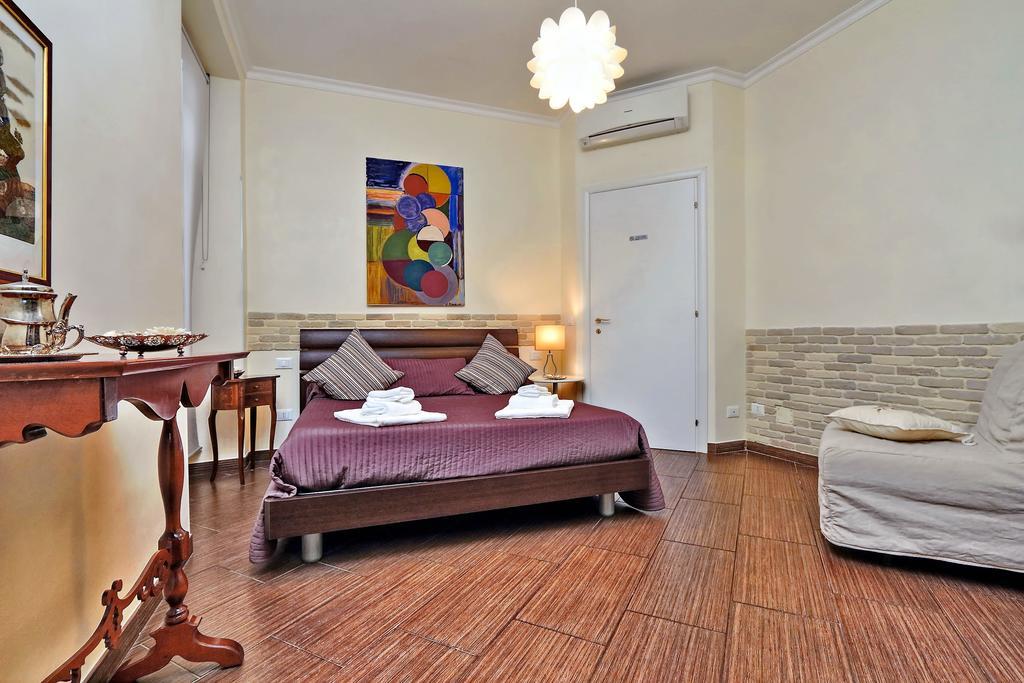 Una Notte Ai Musei Vaticani Apartment Roma Phòng bức ảnh
