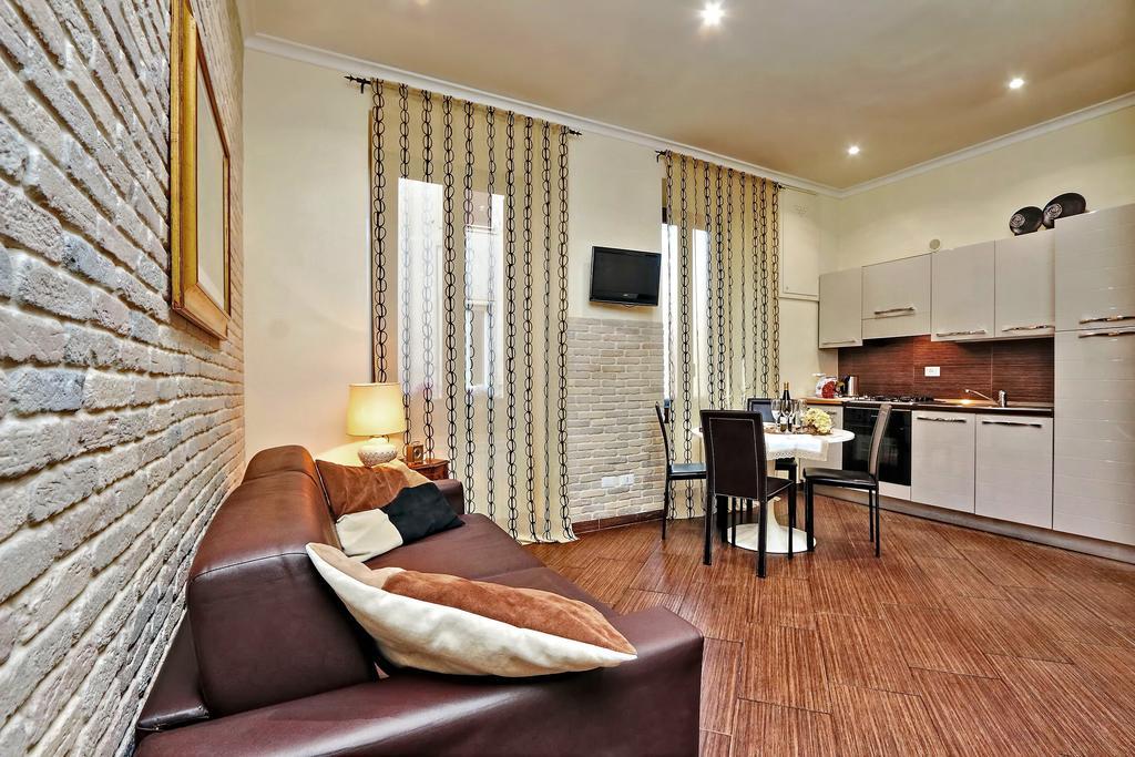 Una Notte Ai Musei Vaticani Apartment Roma Phòng bức ảnh