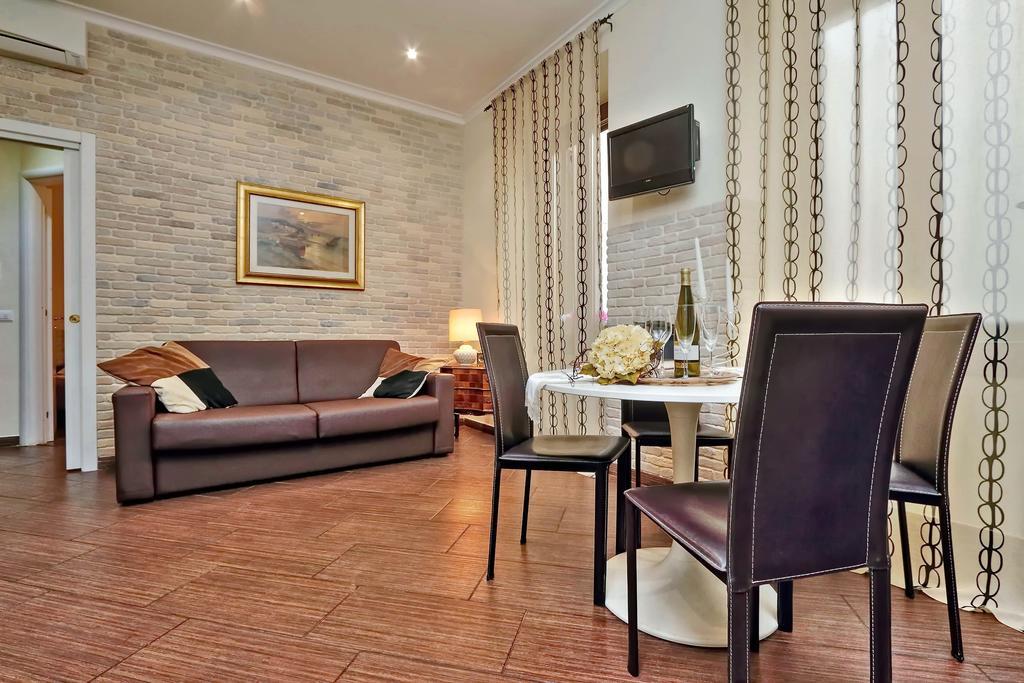 Una Notte Ai Musei Vaticani Apartment Roma Phòng bức ảnh