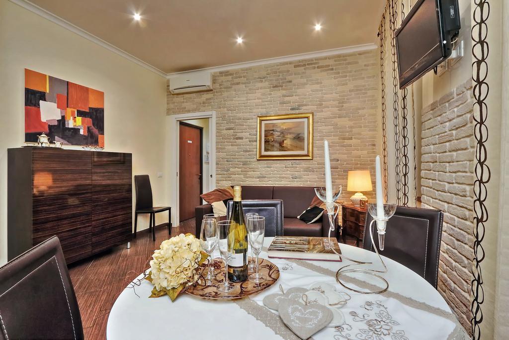 Una Notte Ai Musei Vaticani Apartment Roma Phòng bức ảnh