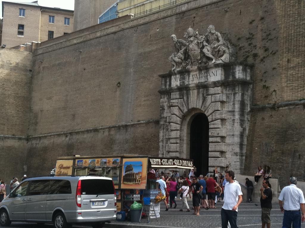 Una Notte Ai Musei Vaticani Apartment Roma Ngoại thất bức ảnh